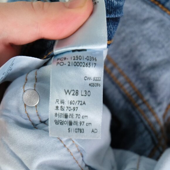 Levis 501 Jeans Womens 28 Blue Straight Leg Button Fly Heavyweight Classic 30L - Picture 11 of 13